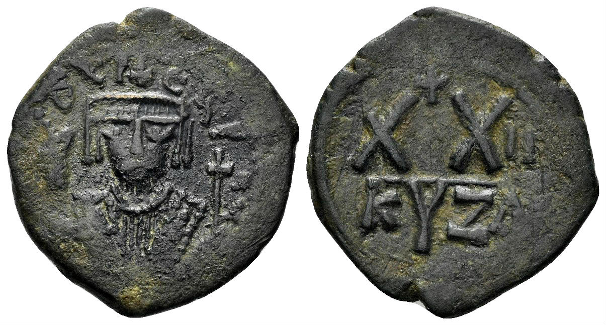 Phocas. 602-610. AE Half Follis (5.52 gm, 25mm). Cyzicus mint. Dated RY 2 (603/4). SB 670