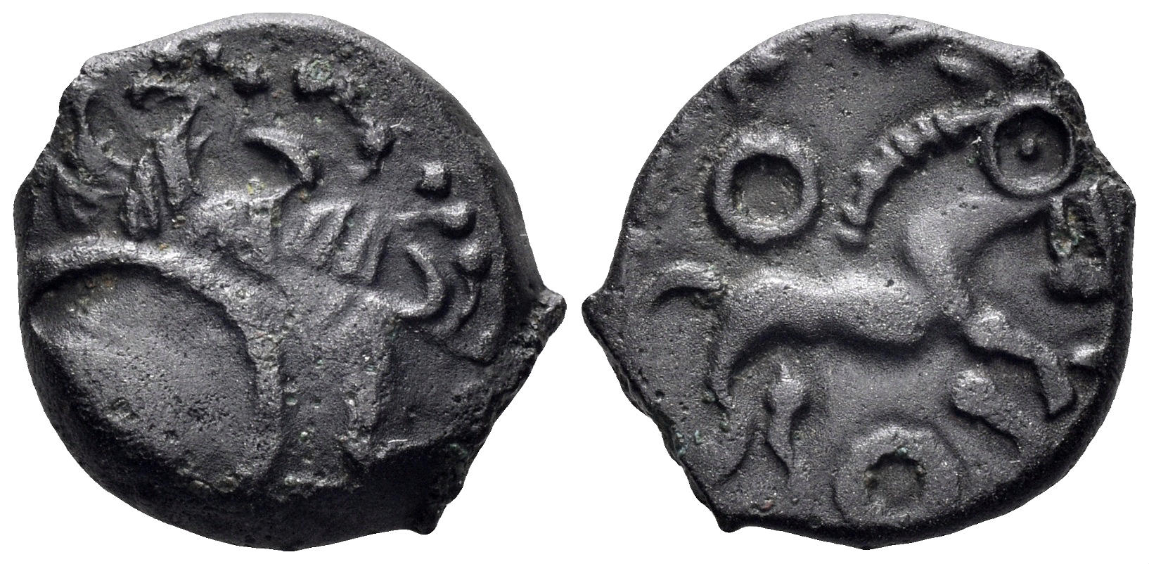 Celtic Gaul, Aulerques Éburovices / Carnutes. Circa 50 BC. AE 15mm (2.75g). dérivé des types éburovices en or. DT 2460