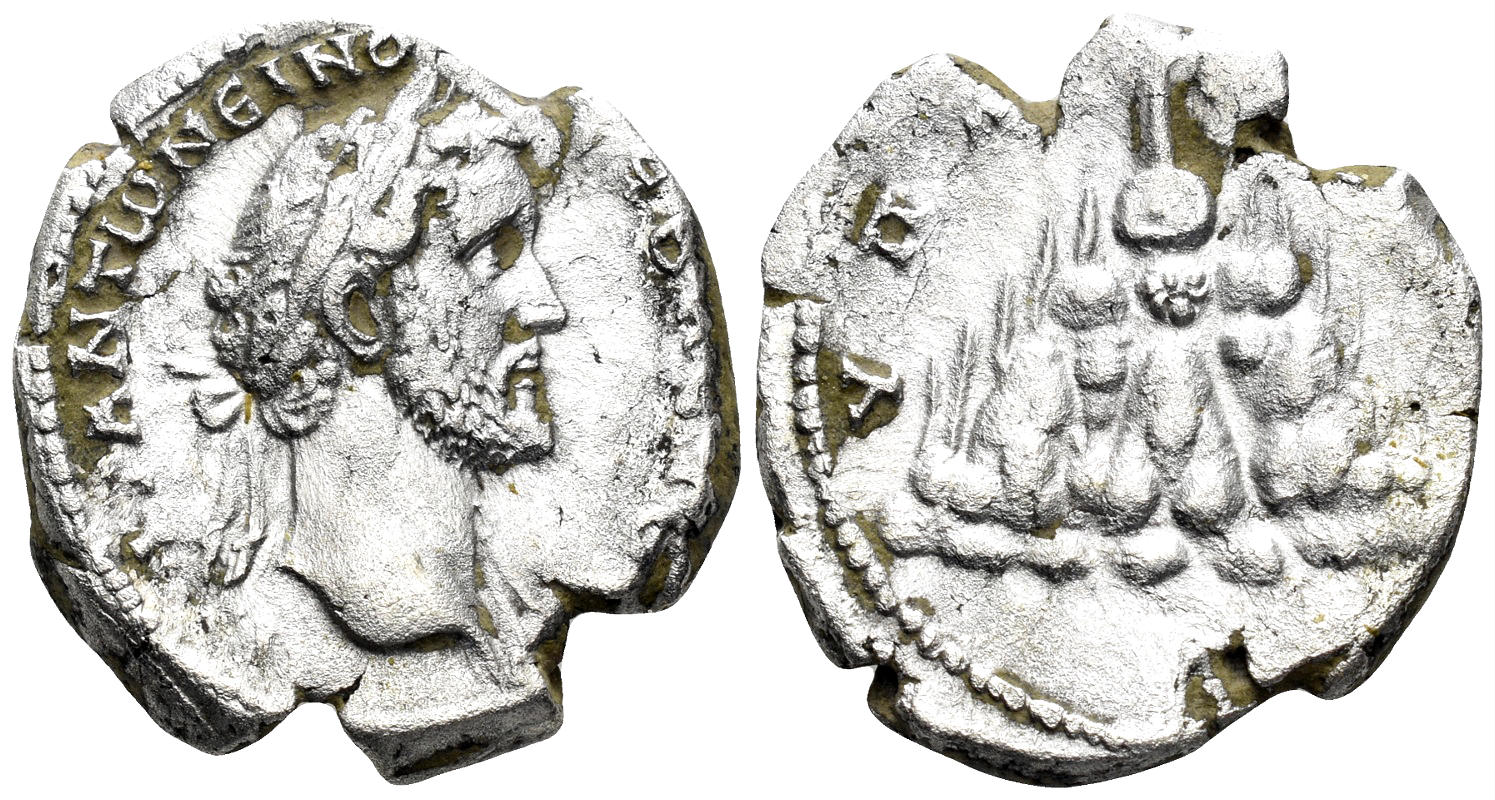 Cappadocia, Caesarea. Antoninus Pius. 138-161 AD. AR Drachm (6.42g, 21mm). RPC IV.3 6921