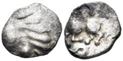 Celtic Central Europe. Vindelici. AR Quinarius (1.77g, 14mm). of the ‘bundle coin’ type. Ziegaus 367