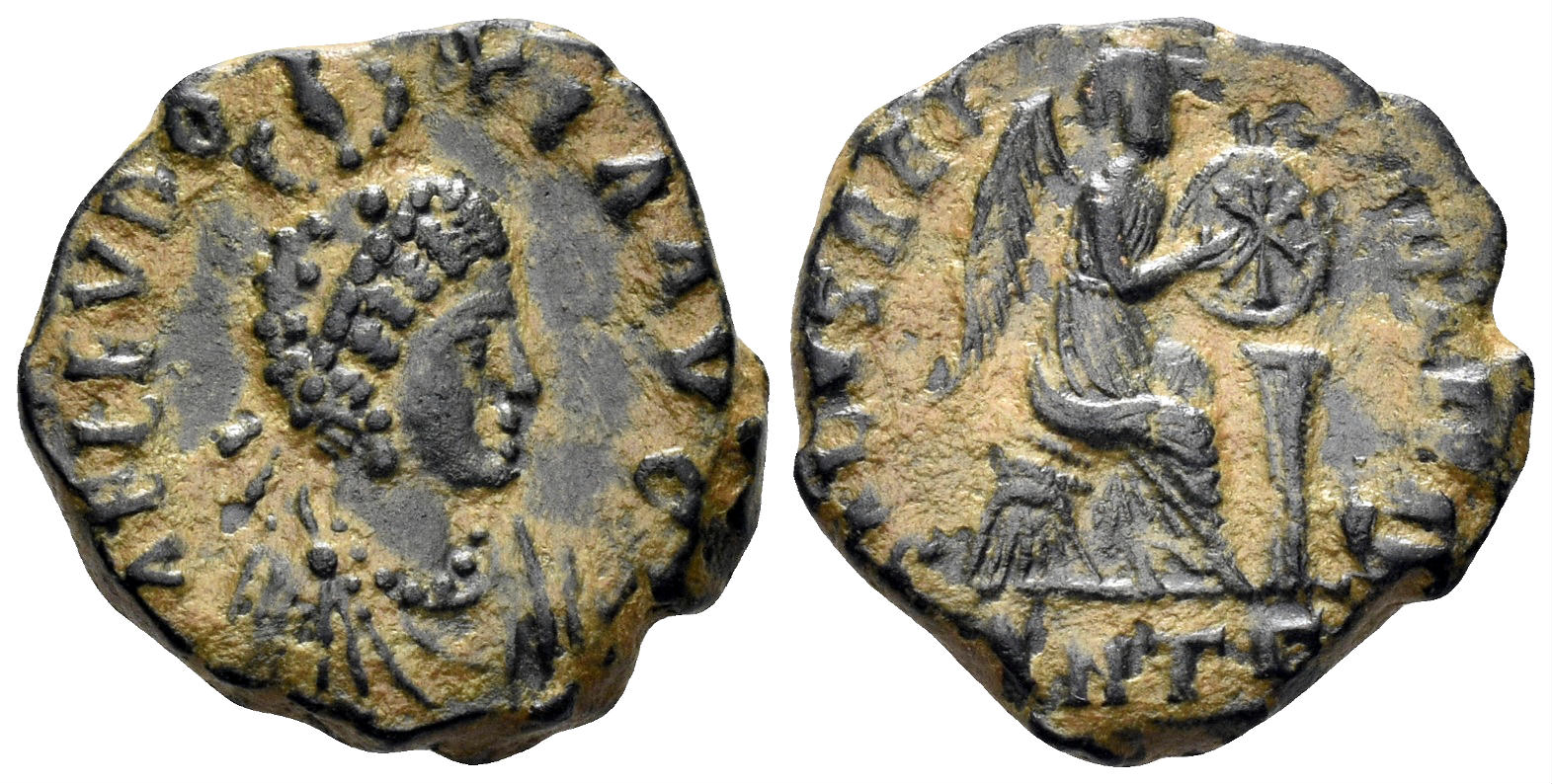 Aelia Eudoxia, Augusta. 400-404 AD. AE3 (2.57g, 15.5mm). Antioch mint. Struck 401-3 AD. RIC 104