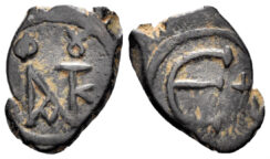 Justin II. 565-578. AE Pentanummium (1.74 gm, 18mm). Constantinople mint. SB 385