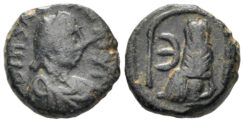 Justin I. 518-527. AE 10 Nummi / Pentanummium (2.35g, 12mm). Theoupolis mint. SB 111