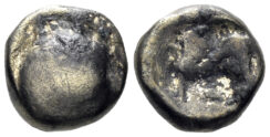 Celtic Northeast Gaul. Remi. Late 2nd-mid 1st century BC. Electrum Quarter Stater (1.31g, 9mm). D&T 187