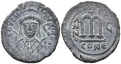 Tiberius II Constantine. 578-582. AE Follis (11.49g, 28mm). Uncertain military mint. Dated RY 5 (578/9). MIBE 69