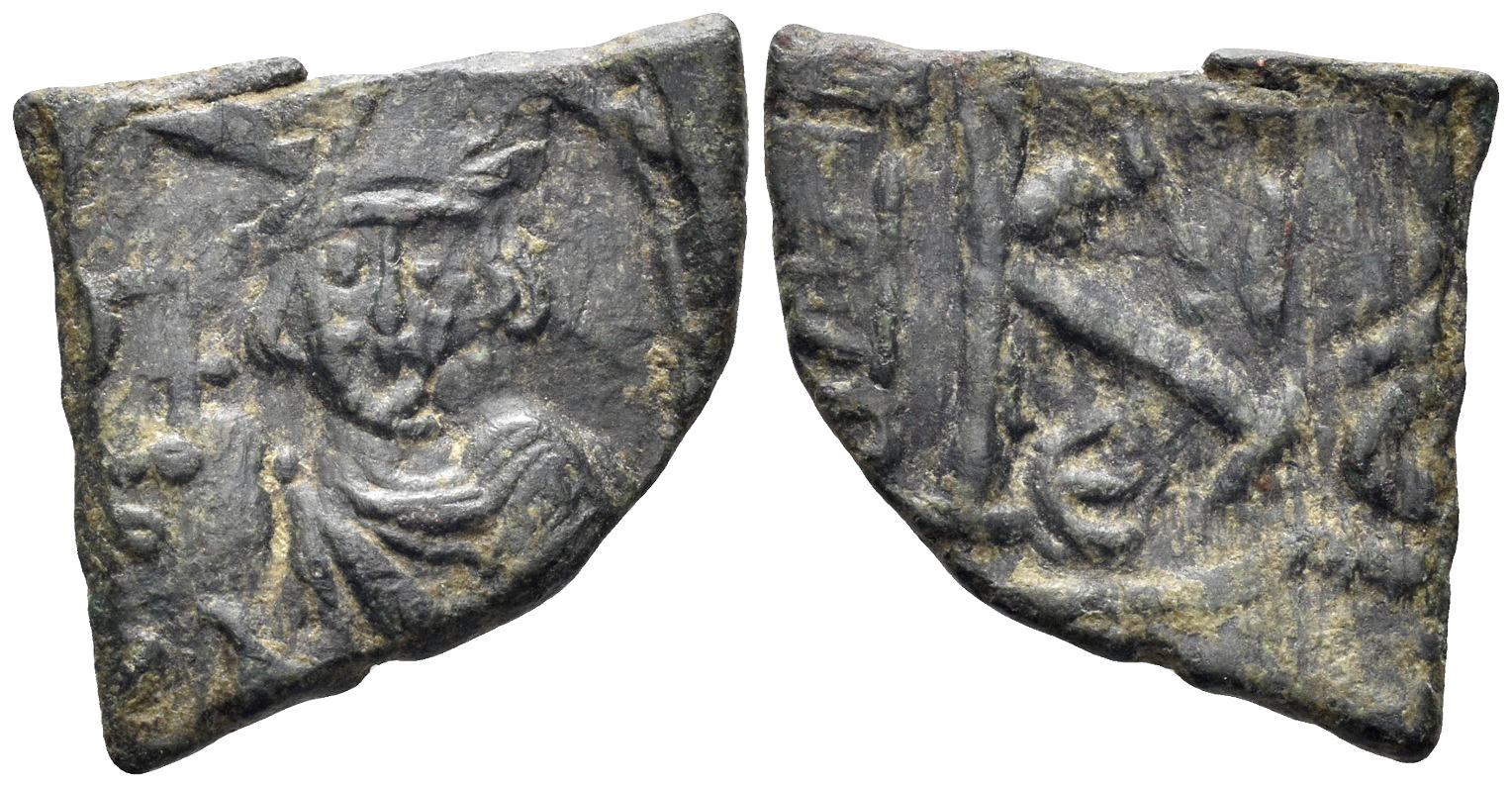 Justinian II, first reign. 685-695. AE Half Follis (3.00g, 26mm). Constantinople mint. Dated RY 2 (686/7). SB 1262