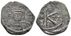 Maurice Tiberius. 582-602. AE Half Follis (5.33g, 26mm). Constantinople mint. Dated RY 20 (601/2). SB 497
