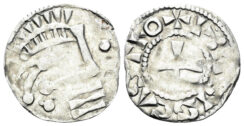 France. Provincial. Blois (comté). Time of Thibaut III. Circa 1037-1089/90. AR Denier (1.12g, 20mm). Duplessy, Féodales 578