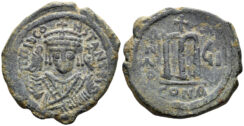 Tiberius II Constantine. 578-582. AE Follis (13.25g, 31mm). Constantinople mint. Dated RY 7 (580/1). SB 430