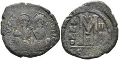 Justin II and Sophia. 565-578. AE Follis (14.17g, 30mm). Constantinople mint. Dated RY 4 (568/9). SB 360