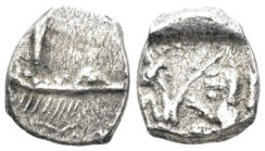 Phoenicia, Sidon. Mazaios. 353-333 BC. AR Sixteenth Shekel (0.75g, 10mm). Dated RY 1 (353/2 BC). DCA 859