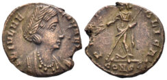 Helena, Augusta. 324-328/30 AD. AE4 (1.73g, 15mm). Constantinople mint. Struck 330 AD. RIC 33