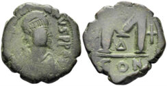 Justinian I. 527-565. AE Follis (18.77g, 31mm). Constantinople mint. Struck 527-37. SB 158